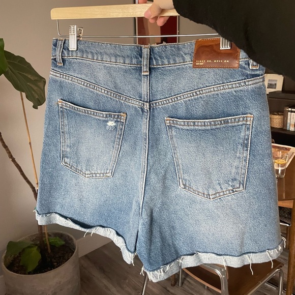 ZARA shorts - Picture 6 of 9